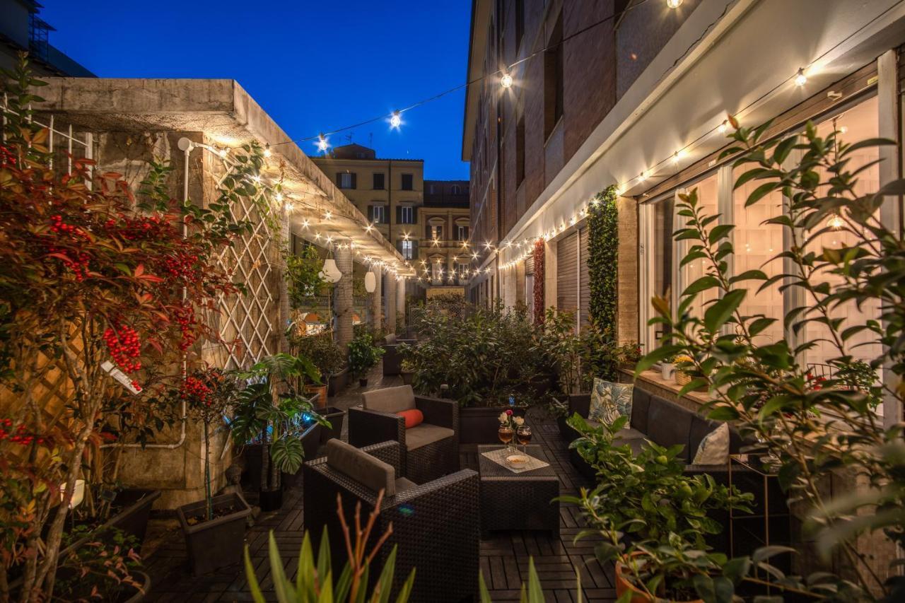 Aweshomeitaly - Hanging Gardens Guest house Pisa